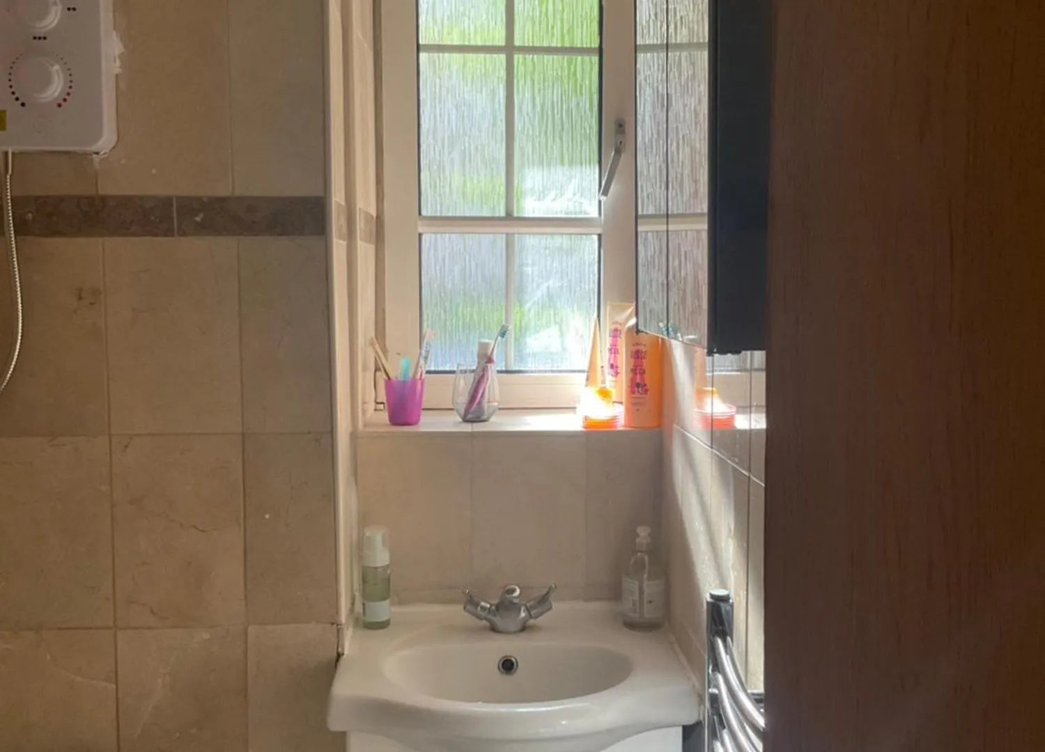 Separate Rooms By The Thames London 0*,